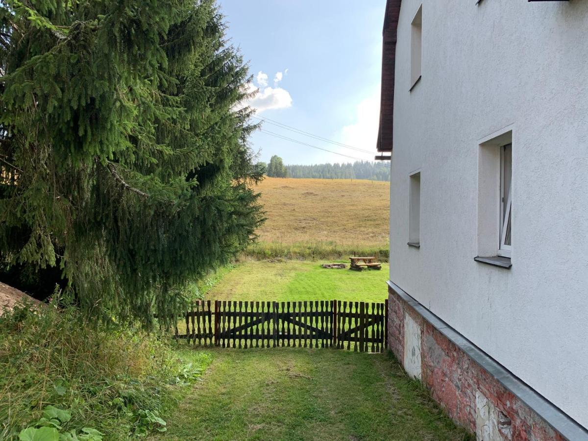 Ubytovani U Mateje Horni Blatna Luaran gambar